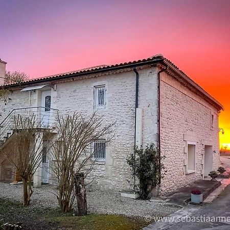 Chambres D'Hotes Chateau Pierre De Montignac Civrac-en-Médoc Zewnętrze zdjęcie