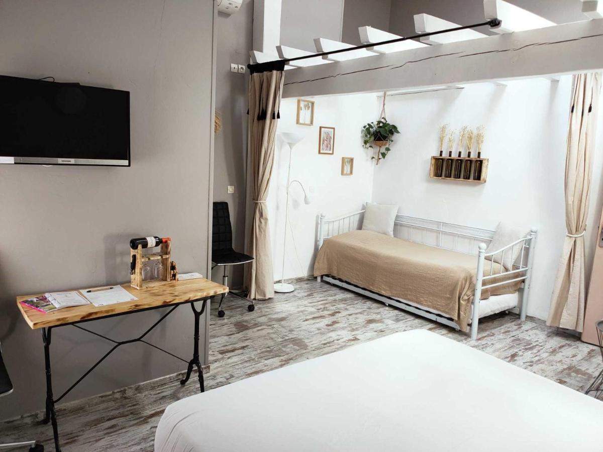 Chambres D'Hotes Chateau Pierre De Montignac Civrac-en-Médoc Zewnętrze zdjęcie